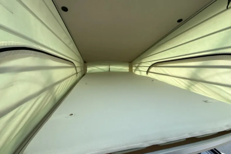 Mercedes-Benz V din 2022 cu 44.365 km - oferta MER198141 - foto 27