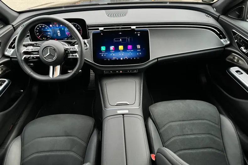 Mercedes-Benz E din 2024 cu 4.734 km - oferta MER198143 - foto 12