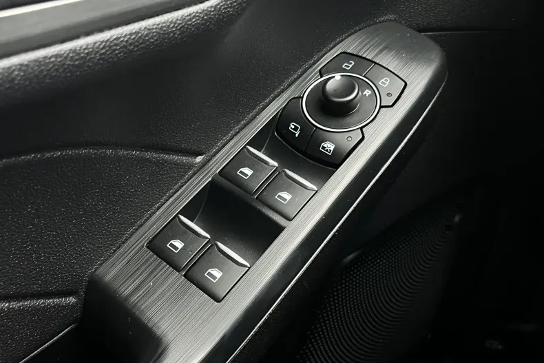 Ford Kuga din 2023 cu 109.677 km - oferta FOR198144 - foto 21