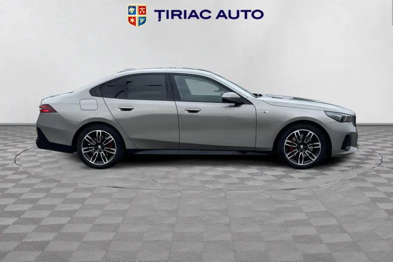 BMW 520i (Seria 5) din 2024 cu 48.074 km - oferta BMW198145 - foto 7