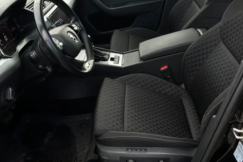 Skoda Superb din 2022 cu 149.234 km - oferta SKO198147 - foto 10