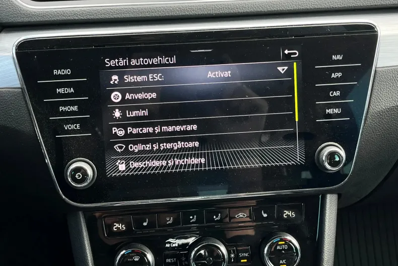 Skoda Superb din 2022 cu 149.234 km - oferta SKO198147 - foto 25