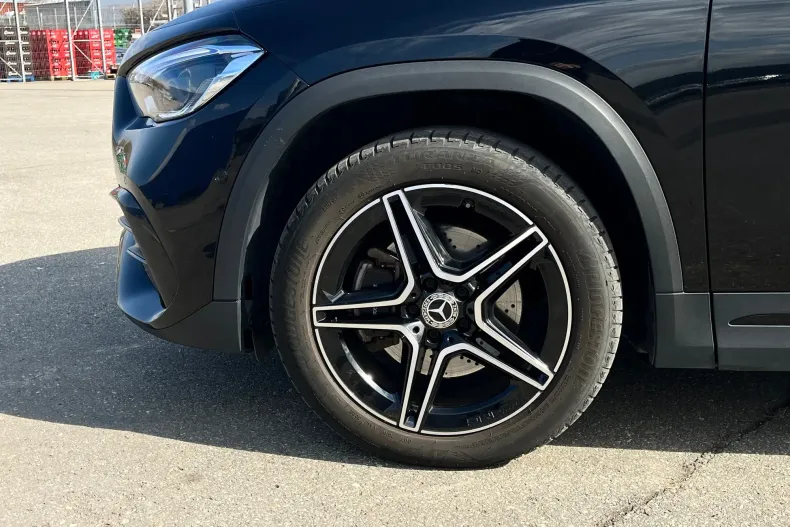 Mercedes-Benz GLA din 2022 cu 47.825 km - oferta MER198148 - foto 31