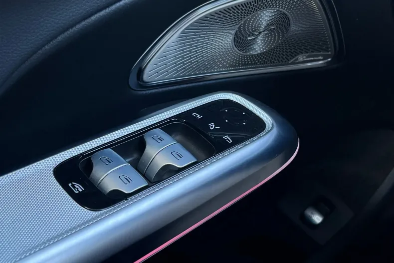 Mercedes-Benz E din 2023 cu 30.840 km - oferta MER198149 - foto 22