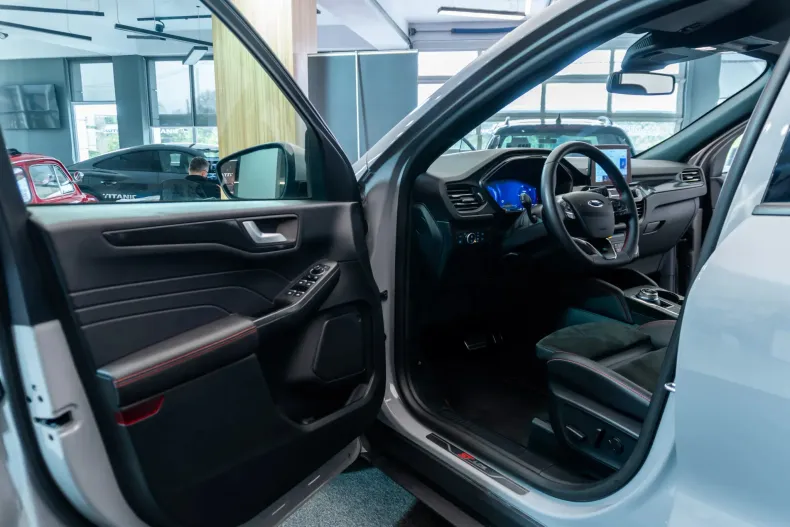 Ford Kuga din 2024 cu 109.509 km - oferta FOR198155 - foto 22