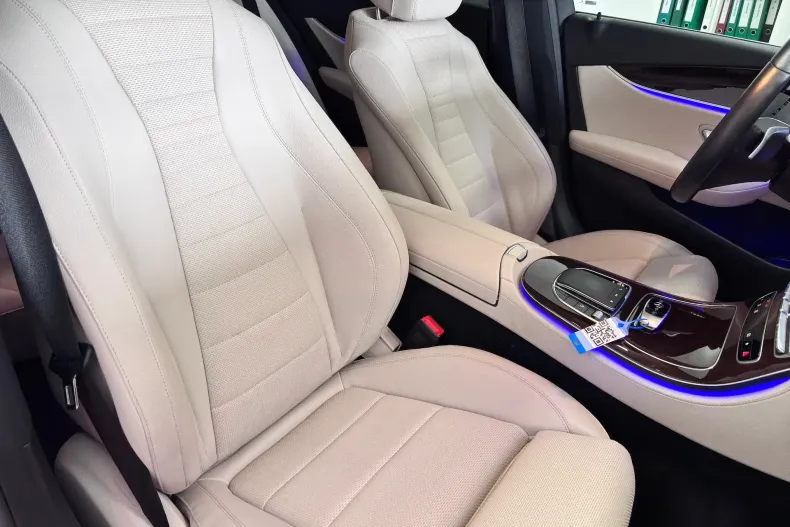 Mercedes-Benz E din 2021 cu 49.900 km - oferta MER198163 - foto 17