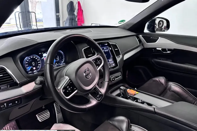 Volvo XC90 din 2022 cu 79.500 km - oferta VOL198164 - foto 14
