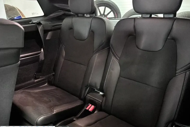 Volvo XC90 din 2022 cu 79.500 km - oferta VOL198164 - foto 25