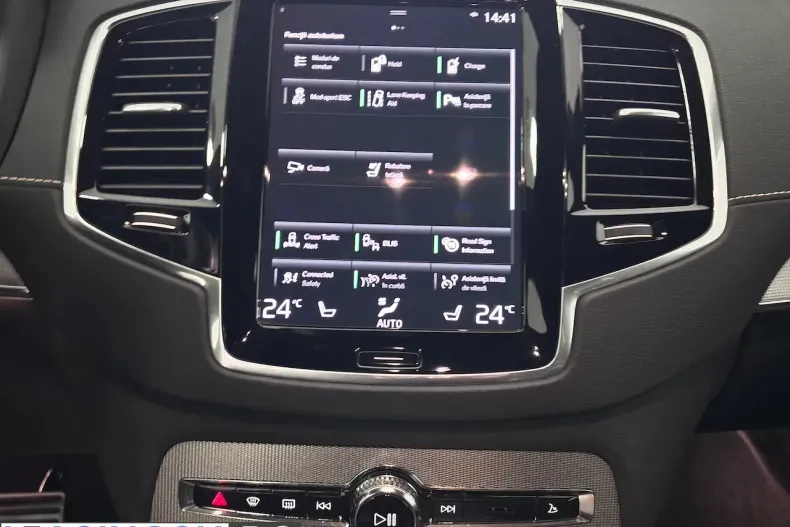 Volvo XC90 din 2022 cu 79.500 km - oferta VOL198164 - foto 32