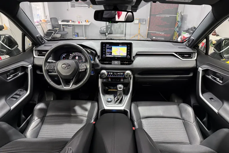 Toyota RAV4 din 2021 cu 163.500 km - oferta TOY198165 - foto 6