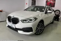 BMW 118i (Seria 1) din 2021 cu 27.000 km - oferta BMW198166 - foto 1