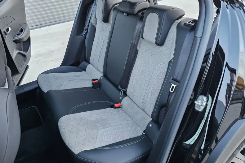 Peugeot 2008 din 2021 cu 159.000 km - oferta PEU198170 - foto 18