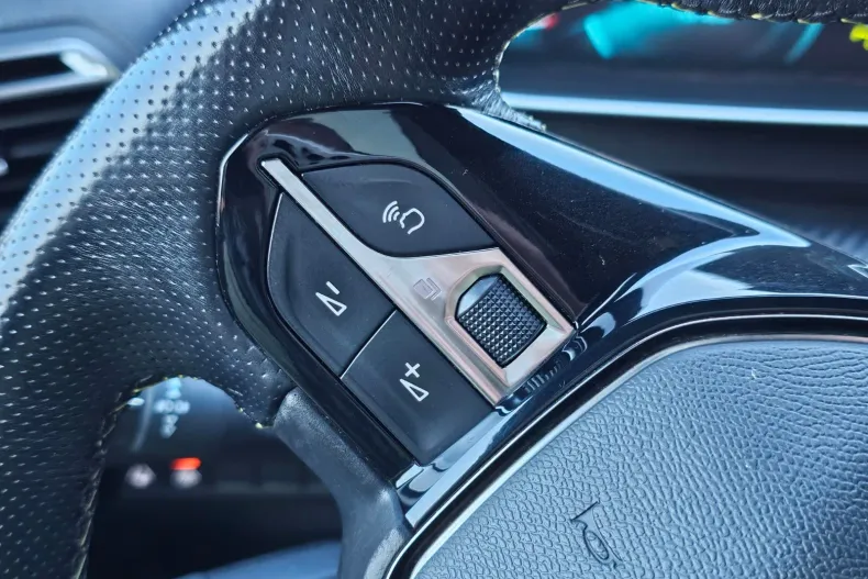 Peugeot 2008 din 2021 cu 159.000 km - oferta PEU198170 - foto 21