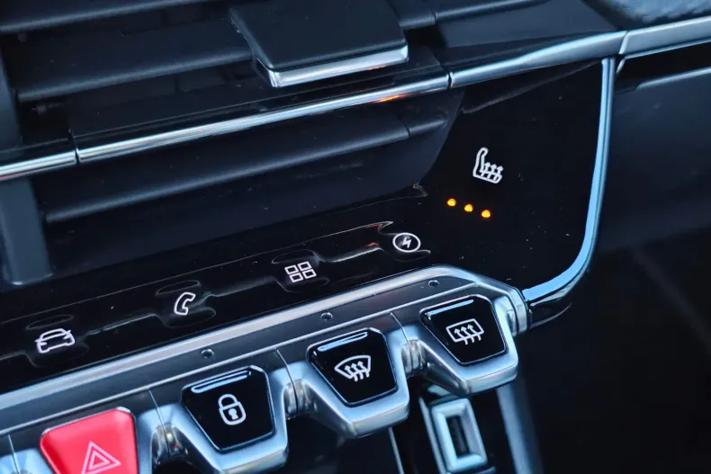 Peugeot 2008 din 2021 cu 159.000 km - oferta PEU198170 - foto 31