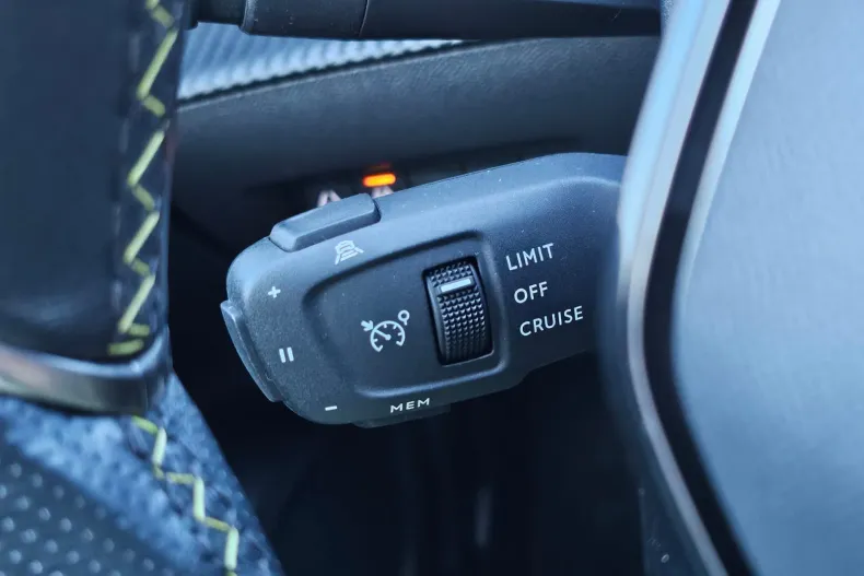 Peugeot 2008 din 2021 cu 159.000 km - oferta PEU198170 - foto 35