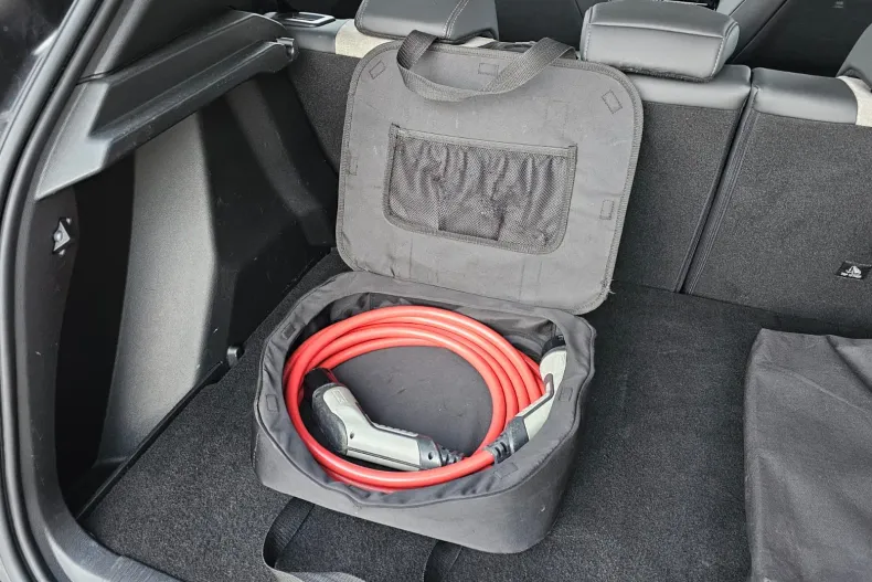 Peugeot 2008 din 2021 cu 159.000 km - oferta PEU198170 - foto 39