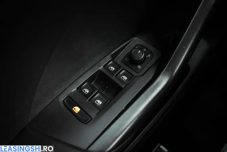 Volkswagen T-Cross din 2023 cu 92.973 km - oferta VOL198174 - foto 17