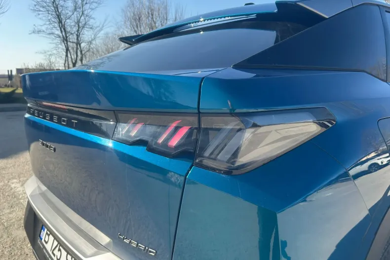 Peugeot 3008 din 2025 cu 30.583 km - oferta PEU198175 - foto 8