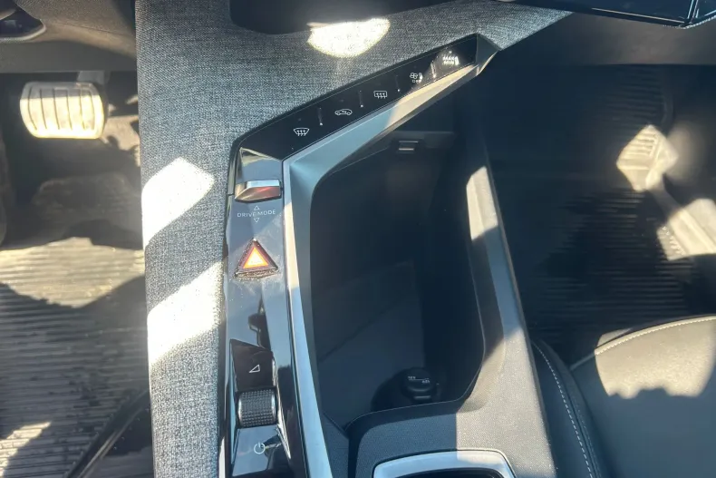 Peugeot 3008 din 2025 cu 30.583 km - oferta PEU198175 - foto 20