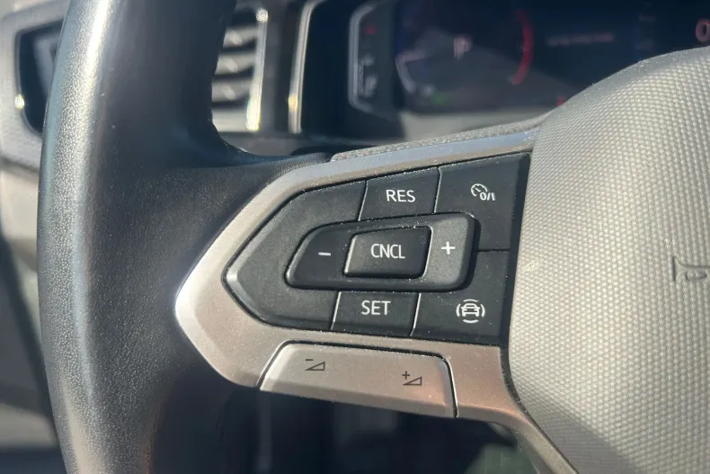 Volkswagen Polo din 2023 cu 97.730 km - oferta VOL198176 - foto 28