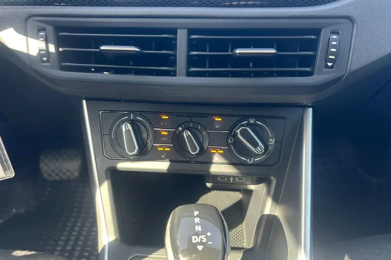 Volkswagen Polo din 2023 cu 97.730 km - oferta VOL198176 - foto 30