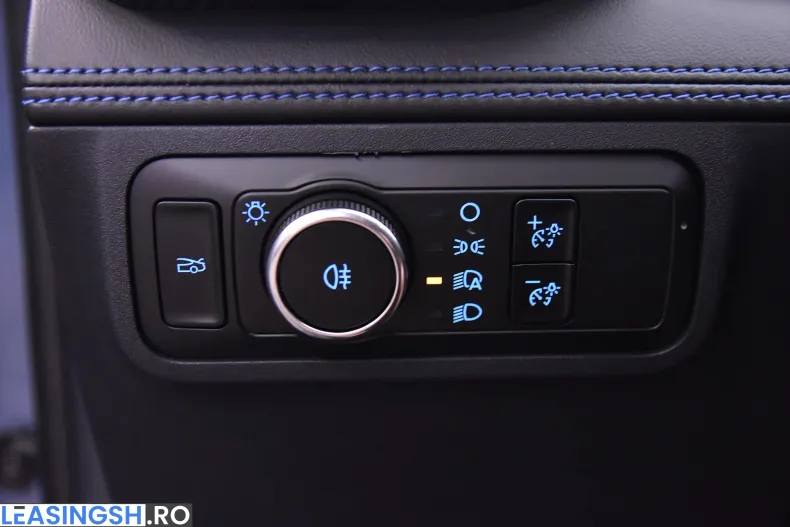 Ford Mustang din 2025 cu 3.900 km - oferta FOR198179 - foto 15