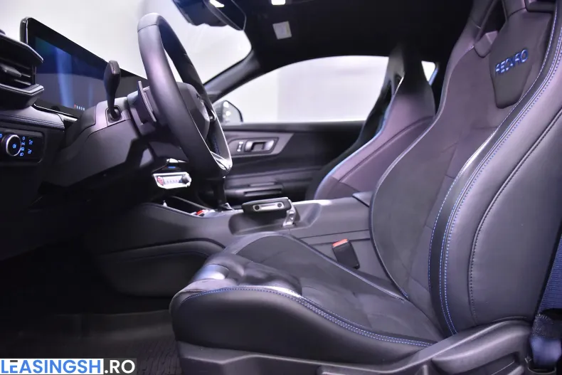 Ford Mustang din 2025 cu 3.900 km - oferta FOR198179 - foto 24