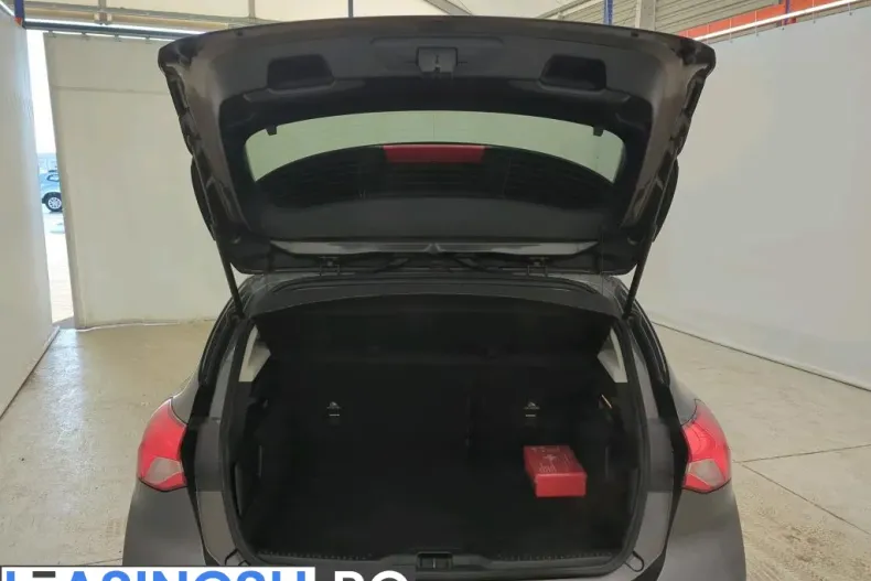 Ford Focus din 2021 cu 83.750 km - oferta FOR198181 - foto 4