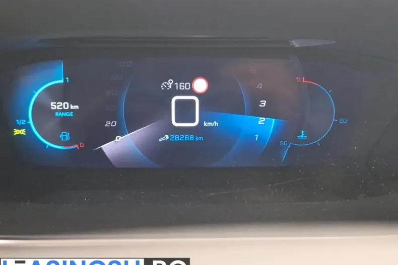 Peugeot 2008 din 2023 cu 28.300 km - oferta PEU198184 - foto 12