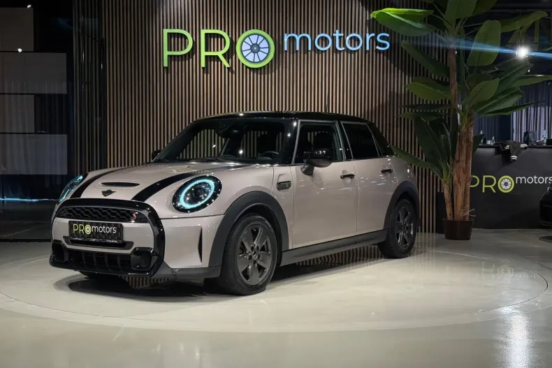 MINI Cooper S din 2022 cu 63.500 km - oferta MIN198189 - foto 2