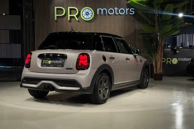 MINI Cooper S din 2022 cu 63.500 km - oferta MIN198189 - foto 6