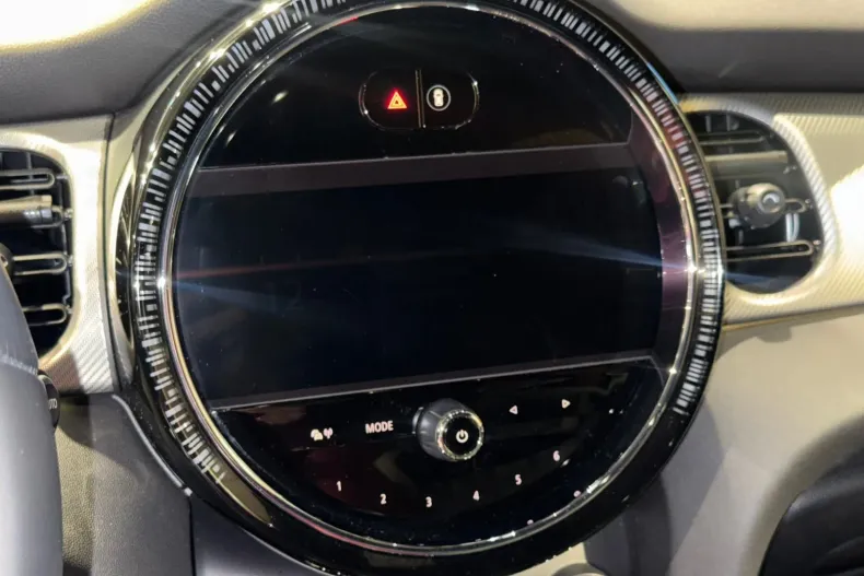 MINI Cooper S din 2022 cu 63.500 km - oferta MIN198189 - foto 37