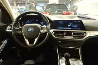 BMW 330e (Seria 3) din 2021 cu 171.906 km - oferta BMW198191 - foto 5