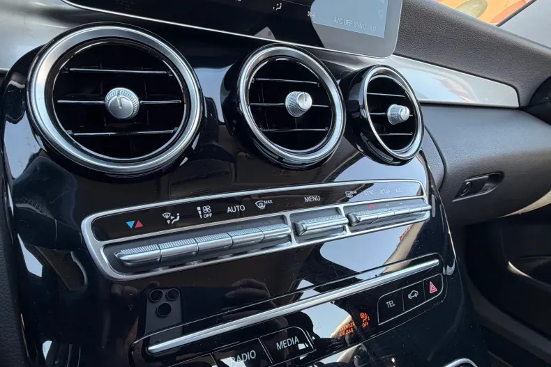 Mercedes-Benz C din 2021 cu 133.897 km - oferta MER198194 - foto 21