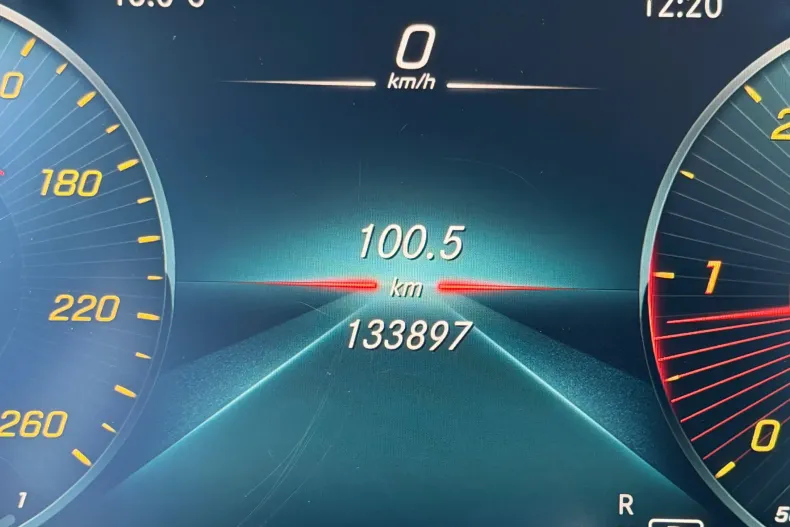 Mercedes-Benz C din 2021 cu 133.897 km - oferta MER198194 - foto 22