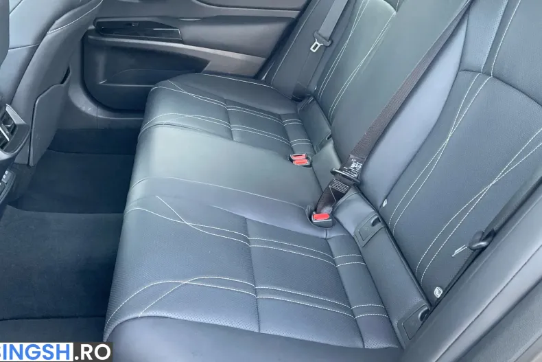 Lexus Seria ES din 2025 cu 3.509 km - oferta LEX198201 - foto 11