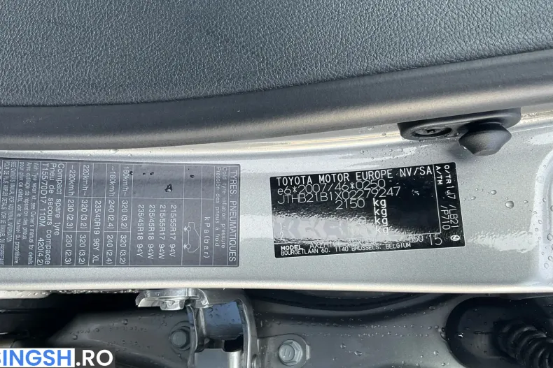 Lexus Seria ES din 2025 cu 3.509 km - oferta LEX198201 - foto 31