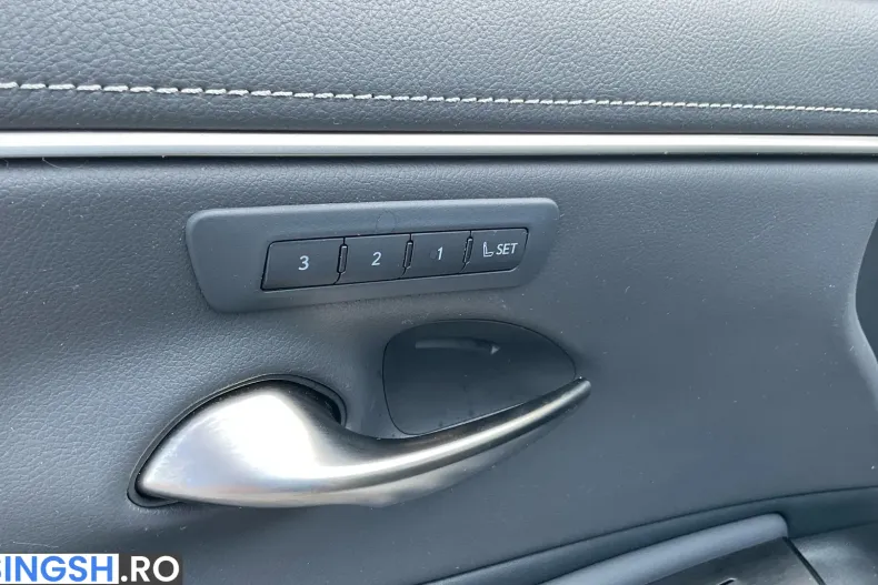 Lexus Seria ES din 2025 cu 3.509 km - oferta LEX198201 - foto 32