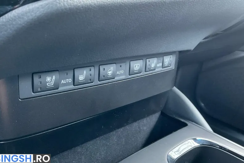 Lexus Seria ES din 2025 cu 3.509 km - oferta LEX198201 - foto 39