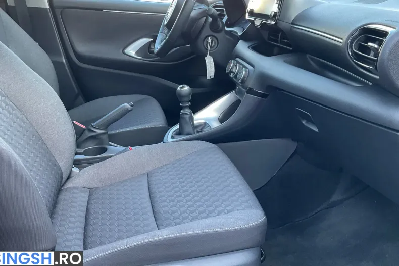 Toyota Yaris din 2023 cu 8.509 km - oferta TOY198202 - foto 6