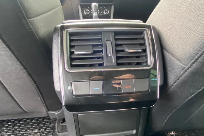 Skoda Superb din 2021 cu 91.200 km - oferta SKO198203 - foto 8