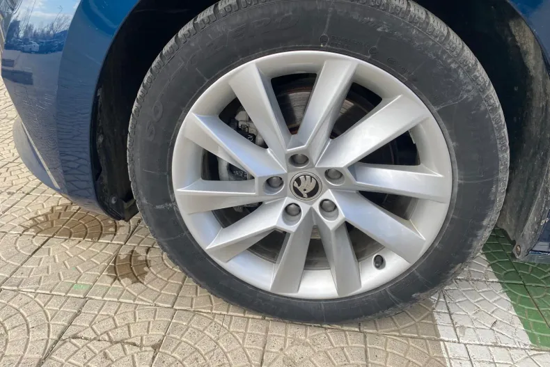 Skoda Superb din 2021 cu 91.200 km - oferta SKO198203 - foto 31