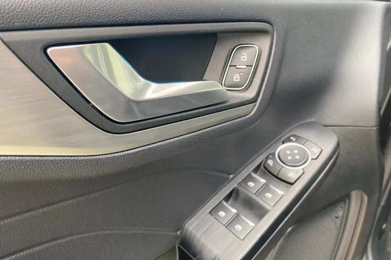 Ford Kuga din 2022 cu 101.000 km - oferta FOR198204 - foto 8