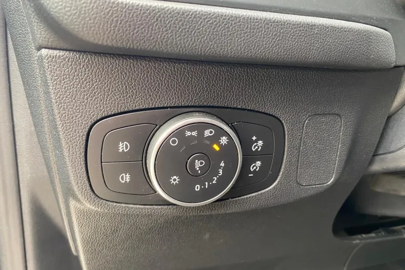 Ford Focus din 2021 cu 153.270 km - oferta FOR198206 - foto 14