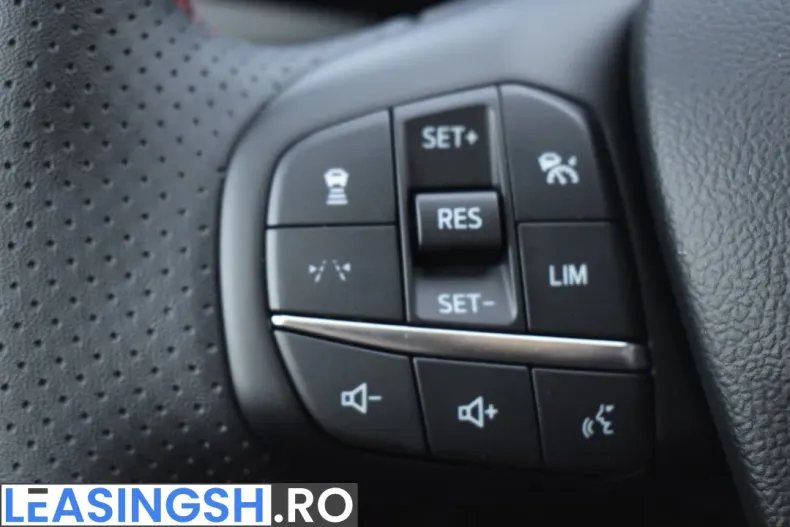 Ford Kuga din 2025 cu 1 km - oferta FOR198210 - foto 21