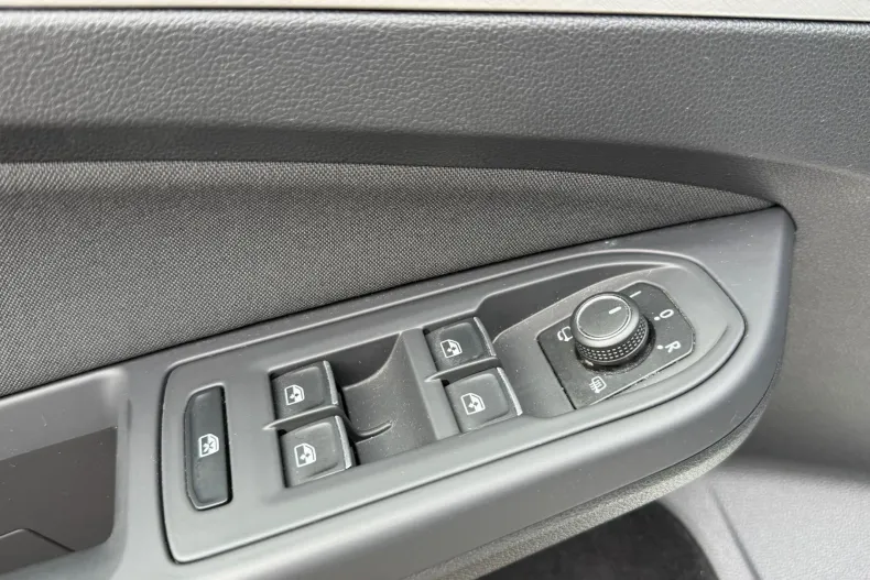 Volkswagen Golf din 2021 cu 81.803 km - oferta VOL198213 - foto 17