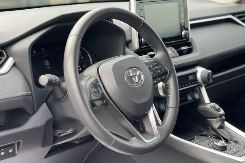 Toyota RAV4 din 2023 cu 57.000 km - oferta TOY198215 - foto 9