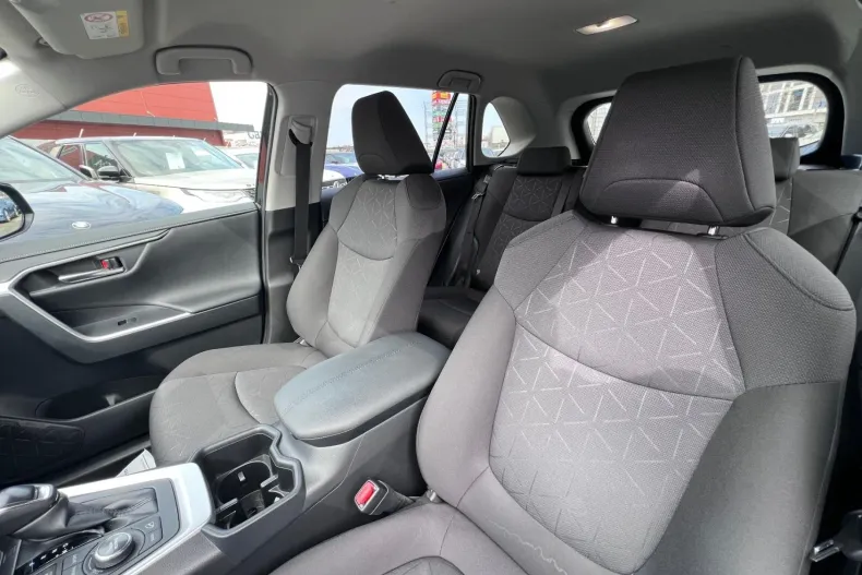 Toyota RAV4 din 2023 cu 57.000 km - oferta TOY198215 - foto 11