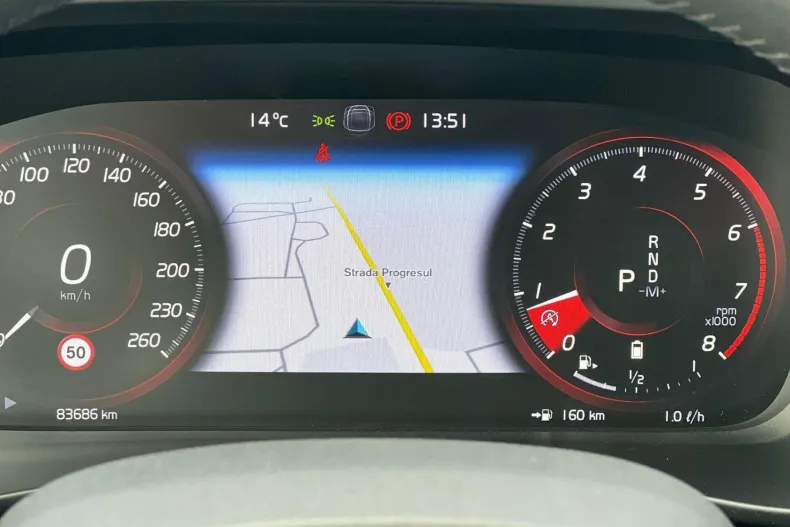 Volvo XC40 din 2021 cu 83.686 km - oferta VOL198216 - foto 24