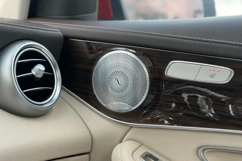 Mercedes-Benz GLC din 2020 cu 111.732 km - oferta MER198218 - foto 36